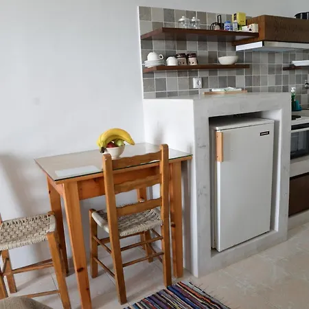 Studios Aeolos Kalymnos * Myrties