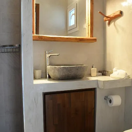 Aeolos Kalymnos * Myrties