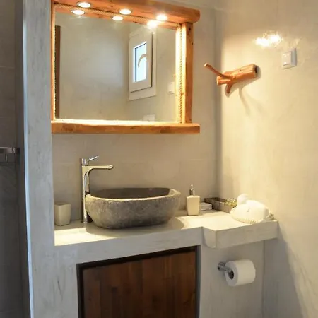 Aeolos Kalymnos Myrties