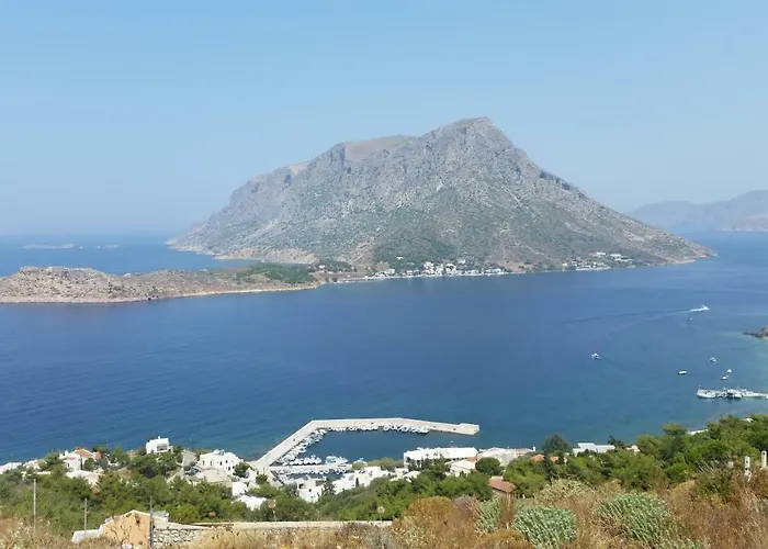 Aeolos Kalymnos 公寓 *